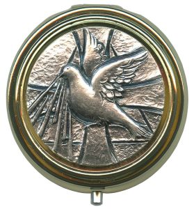 Confirmation Metal Gold Plated Pyx with Pewter Picture mm.60- 2 1/2"