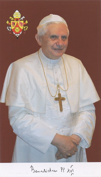 Holy card of Pope Benedict cm.7x12- 2 3/4"x 4 3/4"