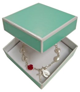 Heart Shaped Pearl Rosary Bracelet with a Red Rose
