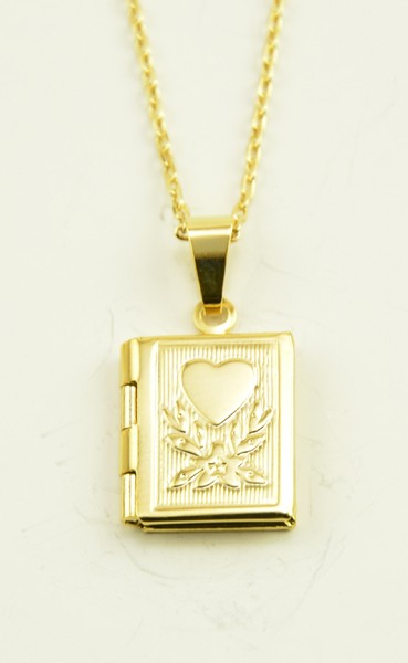 Locket Pendant Gold Plated Necklace