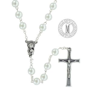 Rosary RN7-4 with white imitation pearl beads, silver-plated chain, center, and crucifix, Made in Italy