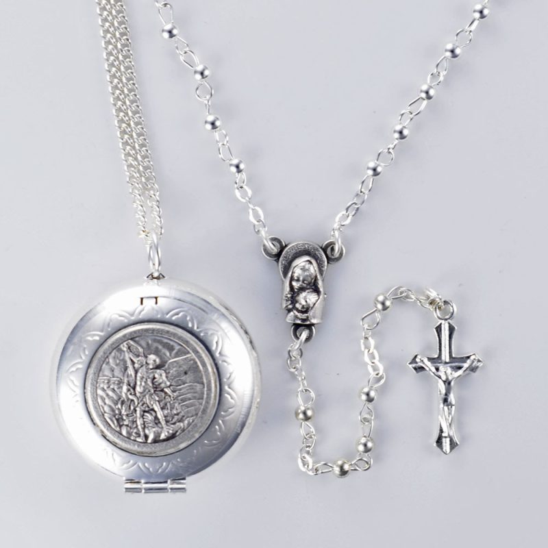 Alpacca necklace Rosary with clasp in Alpacca Metal locket box with chain : Code RE28AL-MC - minimum purchase 4 pcs. Made in Italy